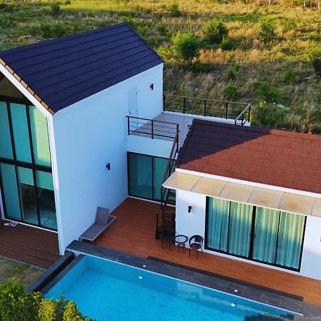 แอนเดส พูลวิลลา เขาใหญ่ Andes Pool Villa Khaoyai Wangkata Bagian luar foto